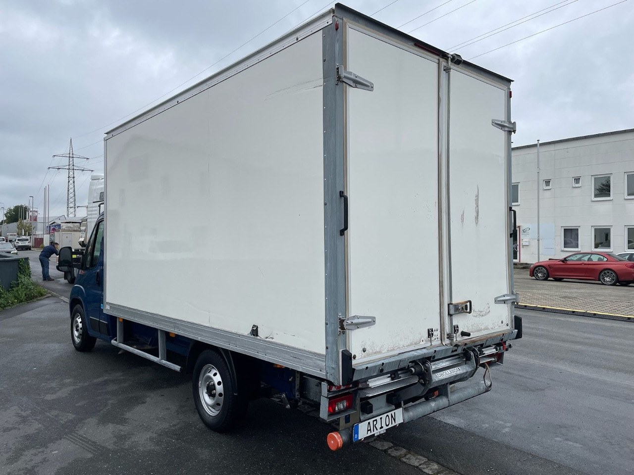 Fiat Ducato Maxi 35 L4H2 Koffer/LBW/AC/NAV/CAM/EU6d - Фургон с закрытым кузовом: фото 4 Fiat Ducato Maxi 35 L4H2 Koffer/LBW/AC/NAV/CAM/EU6d - Фургон с закрытым кузовом: фото 4
