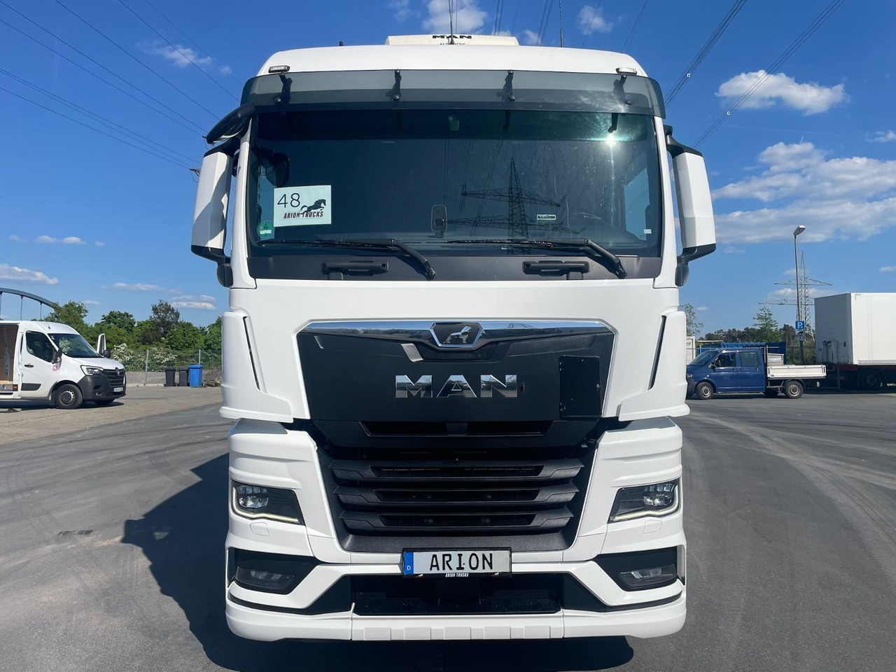 MAN TGX 26.470 6x2-4 LL Pritsche+Plane/BDF/NLA/EU6d - Тентованный грузовик: фото 2 MAN TGX 26.470 6x2-4 LL Pritsche+Plane/BDF/NLA/EU6d - Тентованный грузовик: фото 2