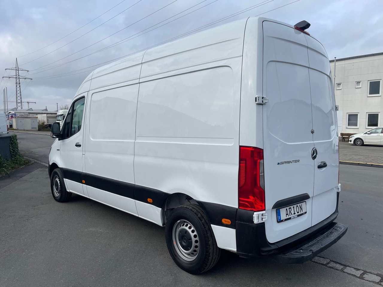 Mercedes-Benz eSprinter L2H2 Kastenwagen/47KW/AC/Kamera - Цельнометаллический фургон, Электрический фургон: фото 5 Mercedes-Benz eSprinter L2H2 Kastenwagen/47KW/AC/Kamera - Цельнометаллический фургон, Электрический фургон: фото 5