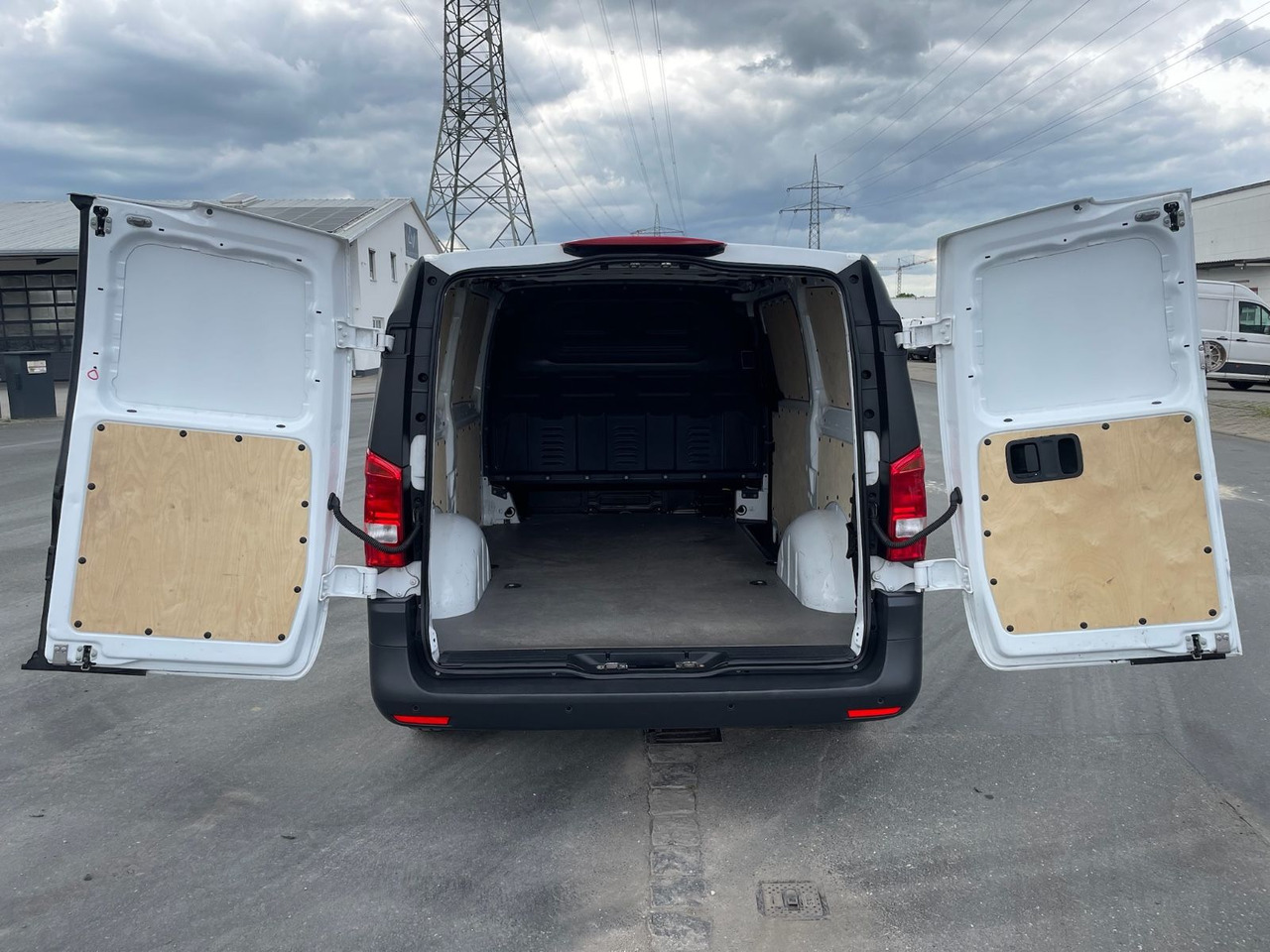 Легковой фургон, Электрический фургон Mercedes-Benz eVito 111 Kastenwagen lang/Kamera/AC/70kW/3Sitze: фото 8