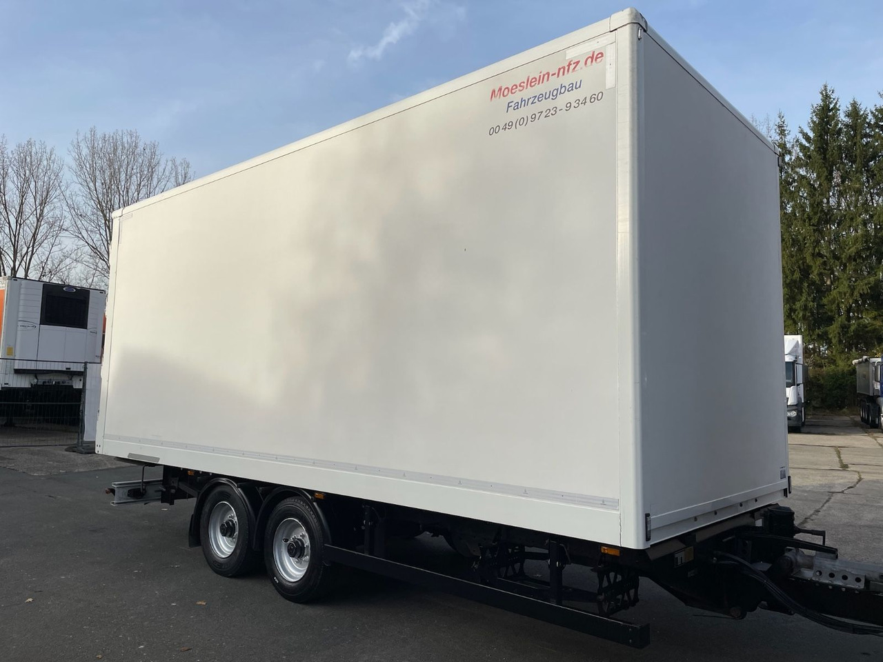 Möslein TKO 105 Tandem-Koffer/TÜV07/2026/Nutzlast-7150kg - Прицеп-фургон: фото 1 Möslein TKO 105 Tandem-Koffer/TÜV07/2026/Nutzlast-7150kg - Прицеп-фургон: фото 1