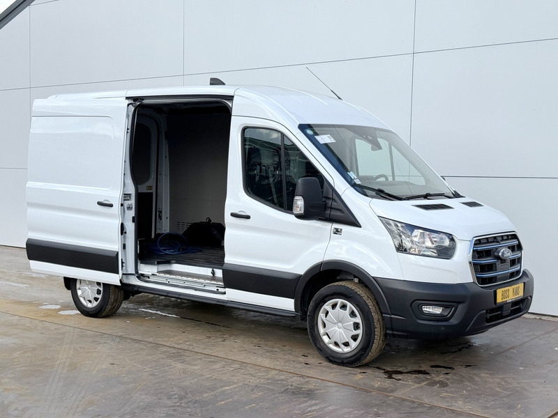 Ford E-Transit 75kWh 184PK 390 Elektrisch 75kWh 334km WLTP BEV Snelladen L2H2 Climate Control Tacho Carplay Camera Stoelverwarming Parkeersensoren voor achter - Цельнометаллический фургон, Электрический фургон: фото 5 Ford E-Transit 75kWh 184PK 390 Elektrisch 75kWh 334km WLTP BEV Snelladen L2H2 Climate Control Tacho Carplay Camera Stoelverwarming Parkeersensoren voor achter - Цельнометаллический фургон, Электрический фургон: фото 5