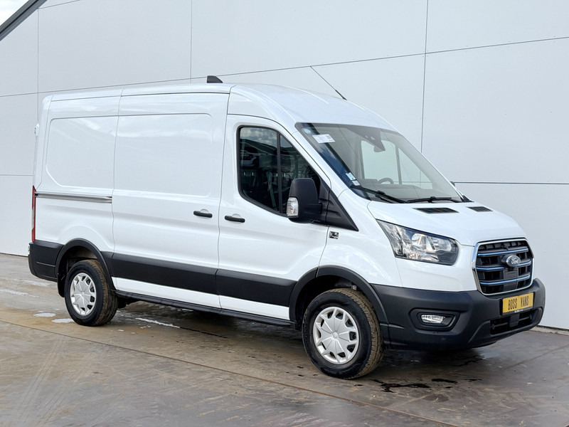 Ford E-Transit 75kWh 184PK 390 Elektrisch 75kWh 334km WLTP BEV Snelladen L2H2 Climate Control Tacho Carplay Camera Stoelverwarming Parkeersensoren voor achter - Цельнометаллический фургон, Электрический фургон: фото 4 Ford E-Transit 75kWh 184PK 390 Elektrisch 75kWh 334km WLTP BEV Snelladen L2H2 Climate Control Tacho Carplay Camera Stoelverwarming Parkeersensoren voor achter - Цельнометаллический фургон, Электрический фургон: фото 4
