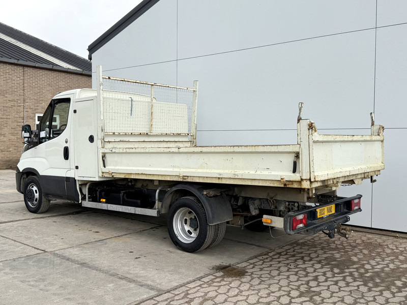 Iveco Daily 35C12 2.3 Kipper Dubbellucht 3.5t Trekhaak Airco Cruise Control Luchtgeveerde stoel - Малотоннажный самосвал: фото 3 Iveco Daily 35C12 2.3 Kipper Dubbellucht 3.5t Trekhaak Airco Cruise Control Luchtgeveerde stoel - Малотоннажный самосвал: фото 3