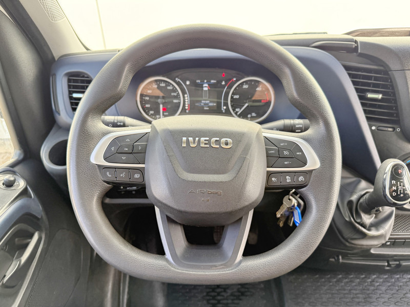 Iveco Daily 35S16 2.3 Automaat Camera Cruise Control Navigatie Trekhaak Open Laadbak в лизинг Iveco Daily 35S16 2.3 Automaat Camera Cruise Control Navigatie Trekhaak Open Laadbak: фото 17