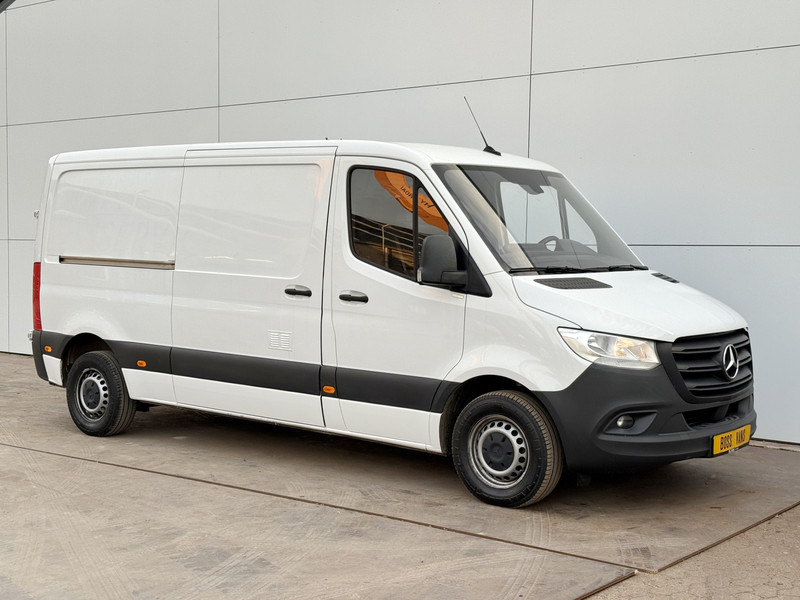 Mercedes-Benz Sprinter 315 1.9 CDI L2H1 Climate Control Cruise Control Carplay - Цельнометаллический фургон: фото 4 Mercedes-Benz Sprinter 315 1.9 CDI L2H1 Climate Control Cruise Control Carplay - Цельнометаллический фургон: фото 4