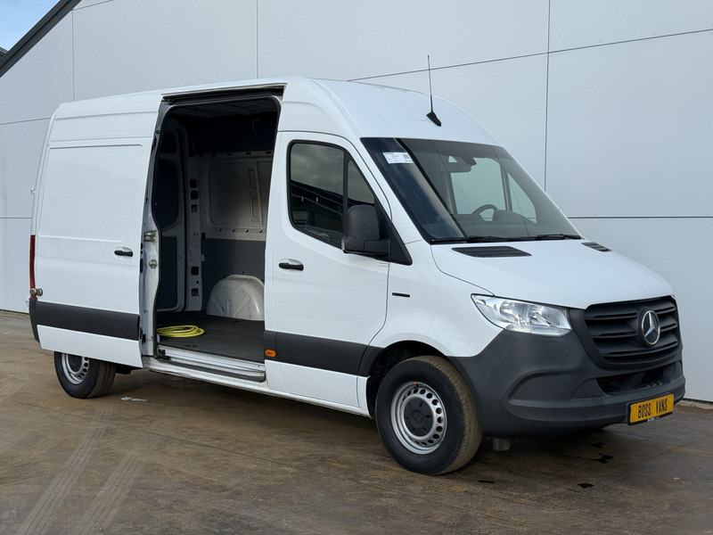 Mercedes-Benz eSprinter 312 55kWh ALL-IN PRIJS L2H2 55kWh 168km WLTP 80kw Snelladen Climate Control Camera Stoelverwarming Laadkabel - Цельнометаллический фургон, Электрический фургон: фото 5 Mercedes-Benz eSprinter 312 55kWh ALL-IN PRIJS L2H2 55kWh 168km WLTP 80kw Snelladen Climate Control Camera Stoelverwarming Laadkabel - Цельнометаллический фургон, Электрический фургон: фото 5