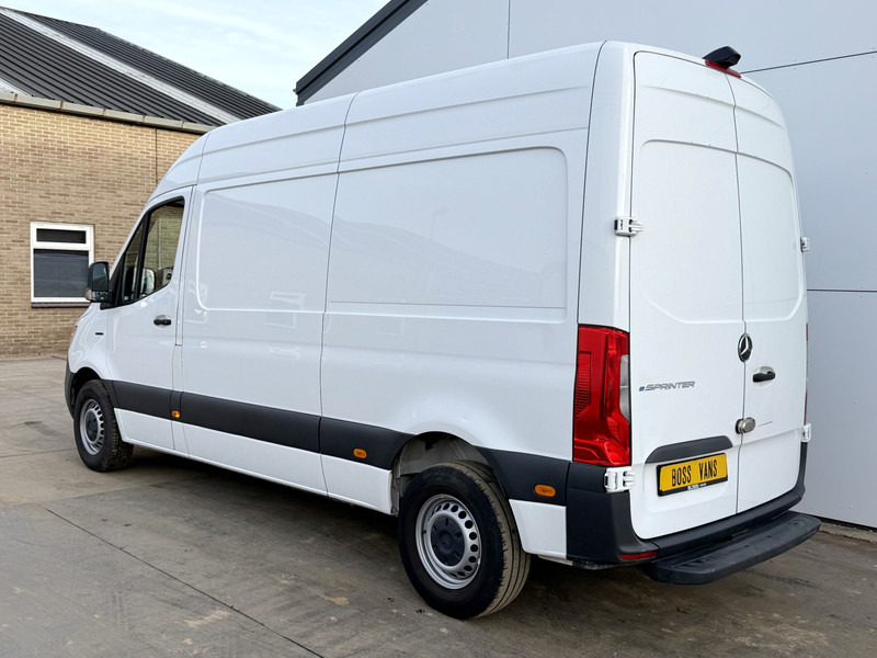 Mercedes-Benz eSprinter 312 55kWh ALL-IN PRIJS L2H2 55kWh 168km WLTP 80kw Snelladen Climate Control Stoelverwarming - Цельнометаллический фургон, Электрический фургон: фото 2 Mercedes-Benz eSprinter 312 55kWh ALL-IN PRIJS L2H2 55kWh 168km WLTP 80kw Snelladen Climate Control Stoelverwarming - Цельнометаллический фургон, Электрический фургон: фото 2