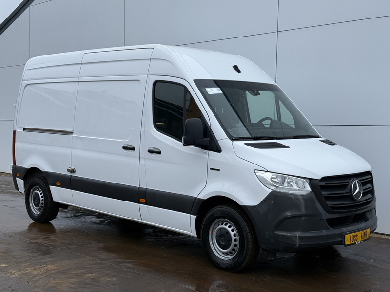Mercedes-Benz eSprinter 312 55kwh ALL-IN PRIJS L2H2 55kWh 168km WLTP 80kw Snelladen Climate Control Stoelverwarming - Цельнометаллический фургон, Электрический фургон: фото 4 Mercedes-Benz eSprinter 312 55kwh ALL-IN PRIJS L2H2 55kWh 168km WLTP 80kw Snelladen Climate Control Stoelverwarming - Цельнометаллический фургон, Электрический фургон: фото 4