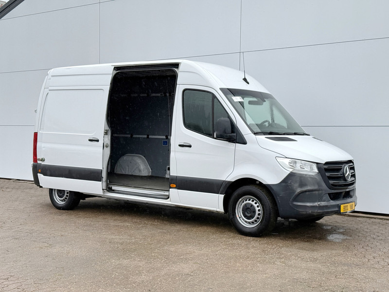 Цельнометаллический фургон, Электрический фургон Mercedes-Benz eSprinter 312 ALL-IN PRIJS L2H2 55kWh 168km WLTP 80kw Snelladen Climate Control Camera Stoelverwarming Laadkabel: фото 5 Цельнометаллический фургон, Электрический фургон Mercedes-Benz eSprinter 312 ALL-IN PRIJS L2H2 55kWh 168km WLTP 80kw Snelladen Climate Control Camera Stoelverwarming Laadkabel: фото 5