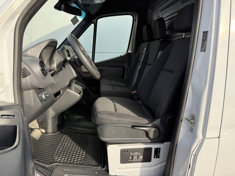Цельнометаллический фургон, Электрический фургон Mercedes-Benz eSprinter 312 ALL-IN PRIJS L2H2 55kWh 168km WLTP 80kw Snelladen Climate Control Camera Stoelverwarming: фото 7