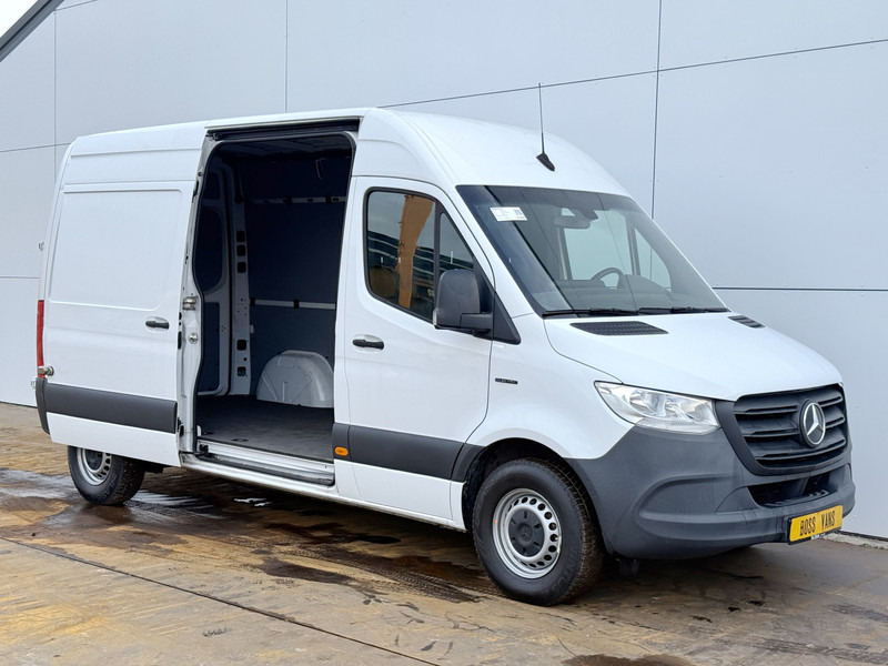 Mercedes-Benz eSprinter 312 L2H2 100% Elektrisch 55kWh 168km WLTP 80kw Snelladen Climate Control Camera Stoelverwarming - Цельнометаллический фургон, Электрический фургон: фото 5 Mercedes-Benz eSprinter 312 L2H2 100% Elektrisch 55kWh 168km WLTP 80kw Snelladen Climate Control Camera Stoelverwarming - Цельнометаллический фургон, Электрический фургон: фото 5