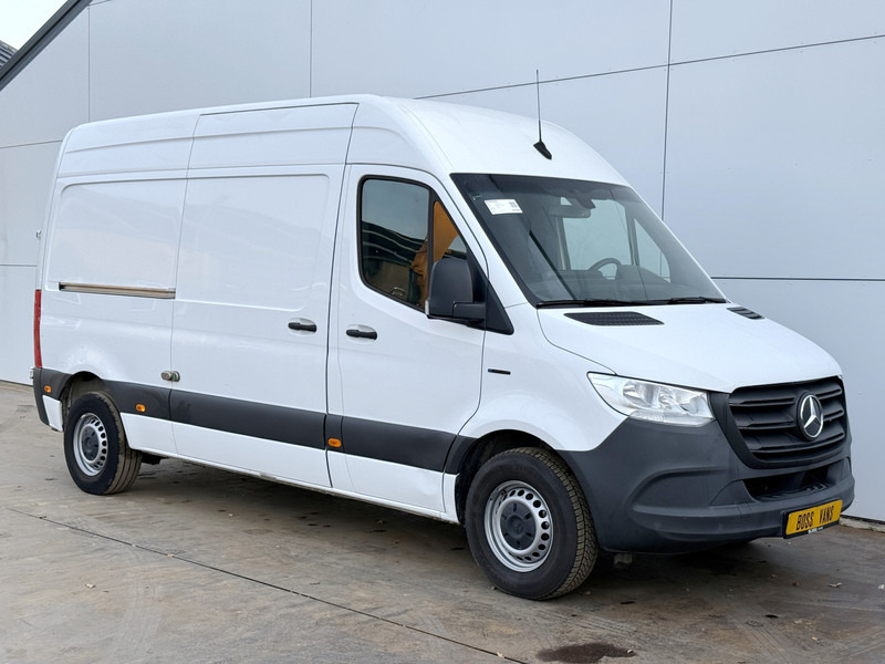 Mercedes-Benz eSprinter 312 L2H2 100% Elektrisch 55kWh 168km WLTP 80kw Snelladen Climate Control Camera Stoelverwarming - Цельнометаллический фургон, Электрический фургон: фото 4 Mercedes-Benz eSprinter 312 L2H2 100% Elektrisch 55kWh 168km WLTP 80kw Snelladen Climate Control Camera Stoelverwarming - Цельнометаллический фургон, Электрический фургон: фото 4