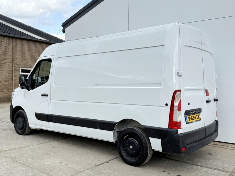 Renault Master T33 2.3 DCI 135PK L2H2 Airco Cruise Control Parkeersensoren LED - Легковой фургон: фото 2 Renault Master T33 2.3 DCI 135PK L2H2 Airco Cruise Control Parkeersensoren LED - Легковой фургон: фото 2