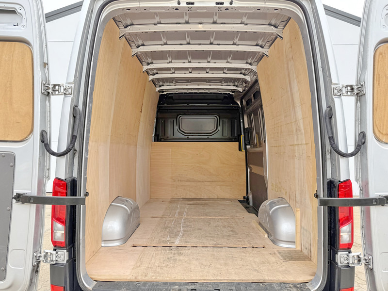 Легковой фургон Volkswagen Crafter 2.0 TDI 140 pk Automaat L3H3 Airco Cruise Control Navigatie Camera Sensoren: фото 13