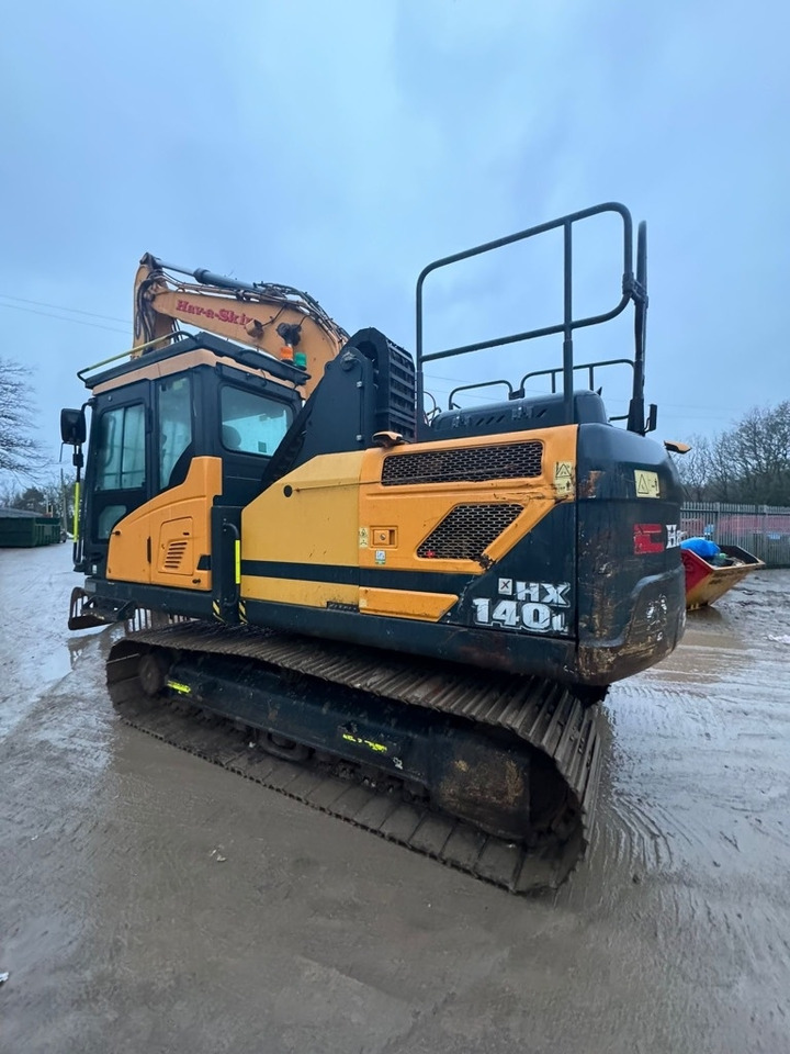 Hyundai HX140L - Гусеничный экскаватор: фото 1 Hyundai HX140L - Гусеничный экскаватор: фото 1