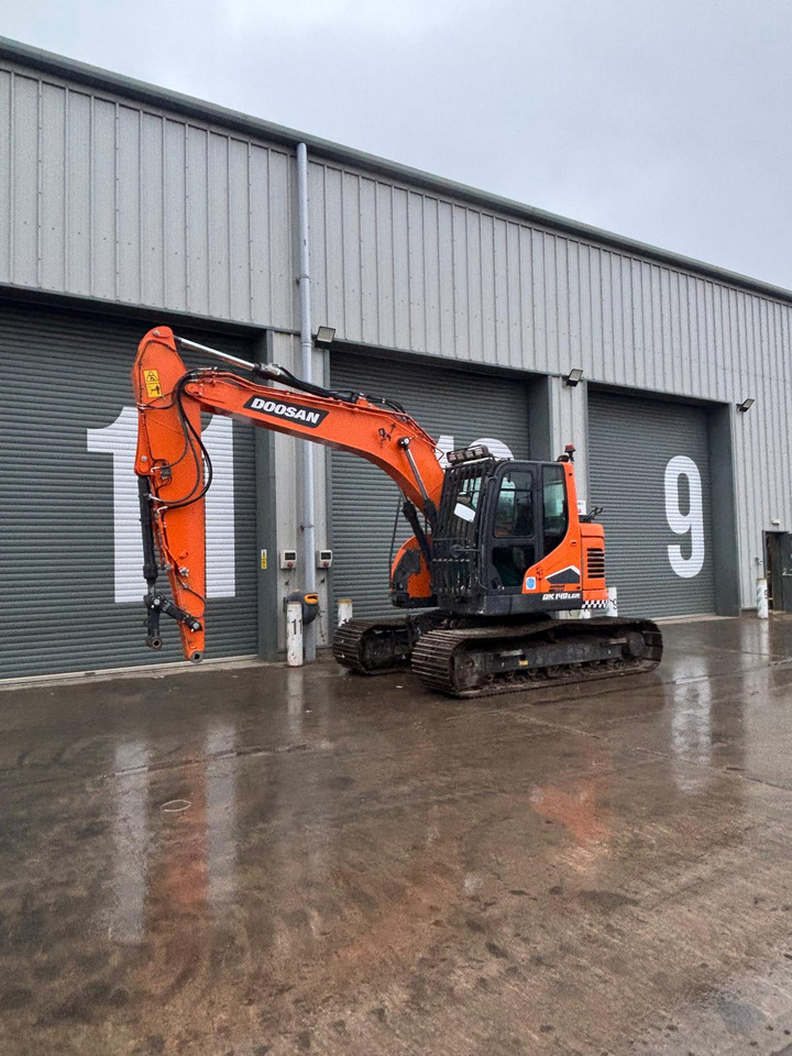 Doosan DX140LCR - Гусеничный экскаватор: фото 1 Doosan DX140LCR - Гусеничный экскаватор: фото 1