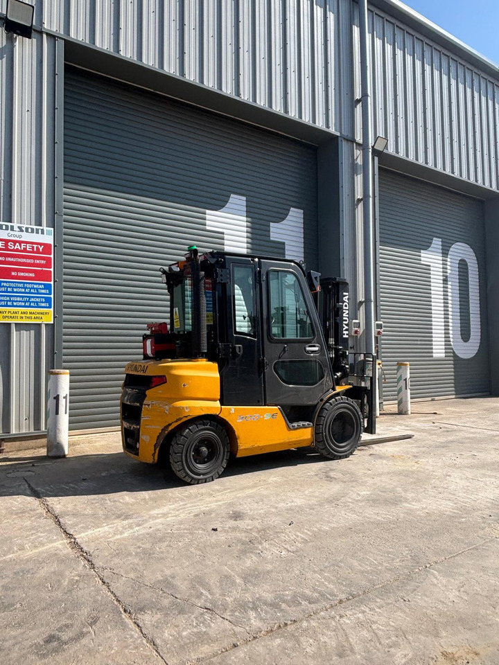 Hyundai 30D-9E - Телескопический погрузчик: фото 5 Hyundai 30D-9E - Телескопический погрузчик: фото 5