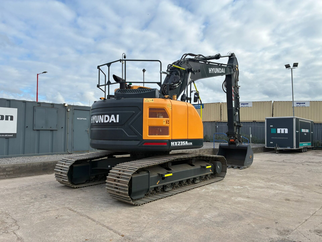 Hyundai HX235ALCR - Гусеничный экскаватор: фото 5 Hyundai HX235ALCR - Гусеничный экскаватор: фото 5