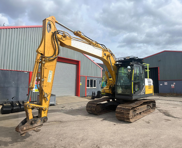 Kobelco SK130LC-11 - Гусеничный экскаватор: фото 1 Kobelco SK130LC-11 - Гусеничный экскаватор: фото 1