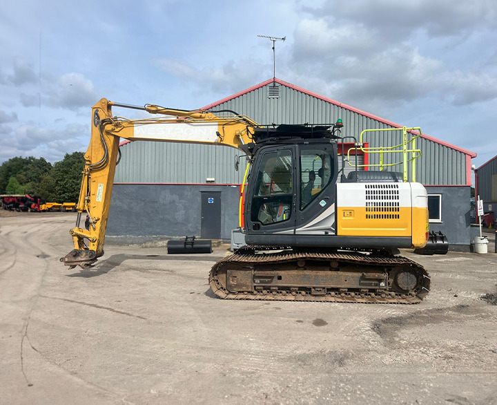 Kobelco SK130LC-11 - Гусеничный экскаватор: фото 2 Kobelco SK130LC-11 - Гусеничный экскаватор: фото 2