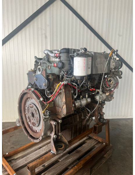 Liebherr A904 Li/A904C Li/R904/R904C - Двигатель: фото 1 Liebherr A904 Li/A904C Li/R904/R904C - Двигатель: фото 1