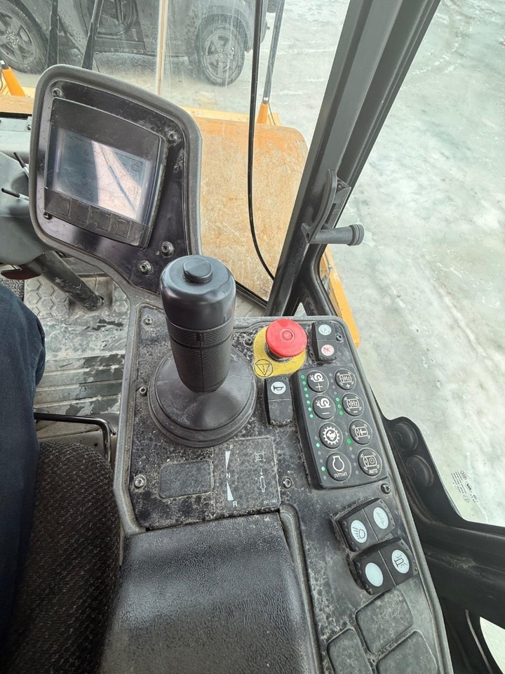 Новый Компактор CAT CS 68 B: фото 17