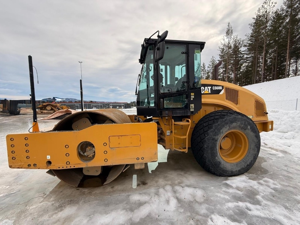 CAT CS 68 B  - Компактор: фото 3 CAT CS 68 B  - Компактор: фото 3