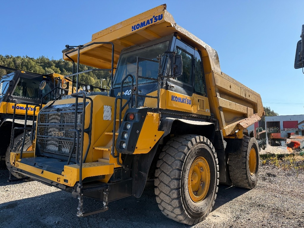 Komatsu HD 405 - 8E0  - Карьерный самосвал: фото 2 Komatsu HD 405 - 8E0  - Карьерный самосвал: фото 2