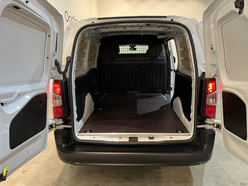 Peugeot e-Partner Premium Long 50 kWh / 100% Elektrisch / Airco / Cruise Control / PDC / Navigatie / CarPlay/ 2.500 KM !! - Легковой фургон, Электрический фургон: фото 5 Peugeot e-Partner Premium Long 50 kWh / 100% Elektrisch / Airco / Cruise Control / PDC / Navigatie / CarPlay/ 2.500 KM !! - Легковой фургон, Электрический фургон: фото 5