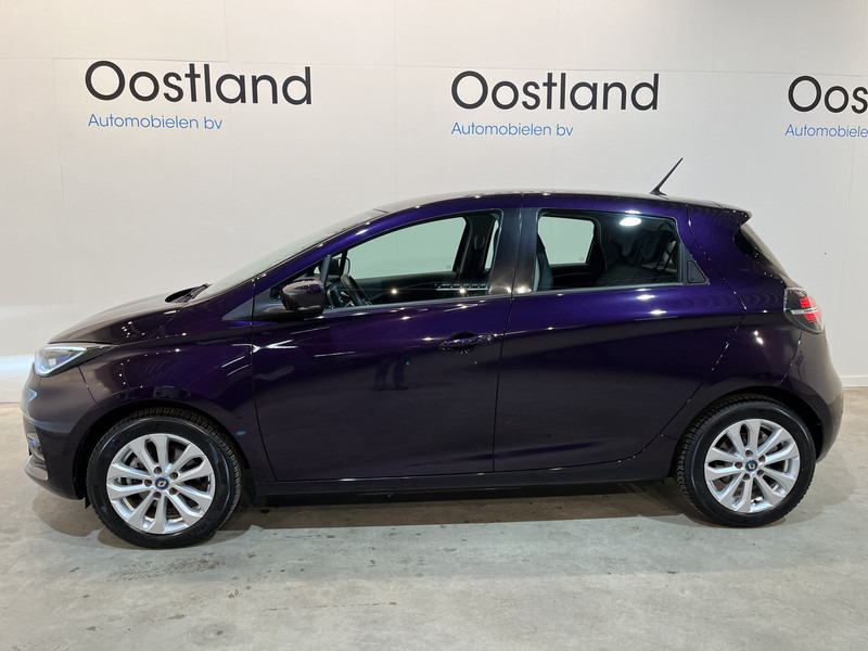 Renault ZOE R110 Experience 52 kWh (Huuraccu) / CarPlay / Camera / Airco / Cruise Control / LMV / Navigatie / 11.000 KM !! Prijs ex BTW € 11.500,- - Хэтчбек: фото 3 Renault ZOE R110 Experience 52 kWh (Huuraccu) / CarPlay / Camera / Airco / Cruise Control / LMV / Navigatie / 11.000 KM !! Prijs ex BTW € 11.500,- - Хэтчбек: фото 3