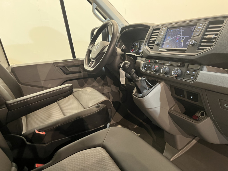 Volkswagen Crafter 35 2.0 TDI L3H3 180 PK Servicebus / Bott Inrichting / Euro 6 / Trekhaak 3000 KG / 220V. / Airco / Navigatie / CarPlay / Cruise Control / PDC 85.250 KM !! - Цельнометаллический фургон, Грузопассажирский фургон: фото 3 Volkswagen Crafter 35 2.0 TDI L3H3 180 PK Servicebus / Bott Inrichting / Euro 6 / Trekhaak 3000 KG / 220V. / Airco / Navigatie / CarPlay / Cruise Control / PDC 85.250 KM !! - Цельнометаллический фургон, Грузопассажирский фургон: фото 3