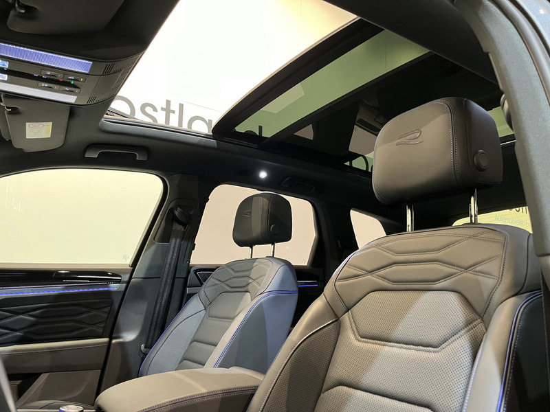 Volkswagen Touareg R 3.0 TSi 462 PK eHybrid 4MOTION Full Options / Luchtvering / IQ Matrix / 360 Camera / Panoramadak / Head-Up / Leder / Stoelventilatie / Stoelverwarming - Внедорожник: фото 5 Volkswagen Touareg R 3.0 TSi 462 PK eHybrid 4MOTION Full Options / Luchtvering / IQ Matrix / 360 Camera / Panoramadak / Head-Up / Leder / Stoelventilatie / Stoelverwarming - Внедорожник: фото 5