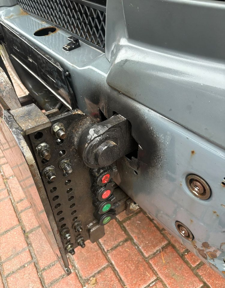 MAN TGM 26.290 6X4 SCHMIDT STARTOS II PIASKARKA PŁUG в лизинг MAN TGM 26.290 6X4 SCHMIDT STARTOS II PIASKARKA PŁUG: фото 10