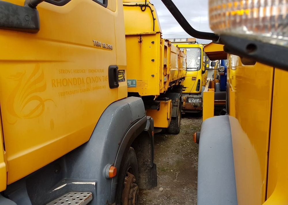 Снегоуборочная машина MAN TGM 18.290 4x4 piaskarka solarka wywrotka manual 2011: фото 11