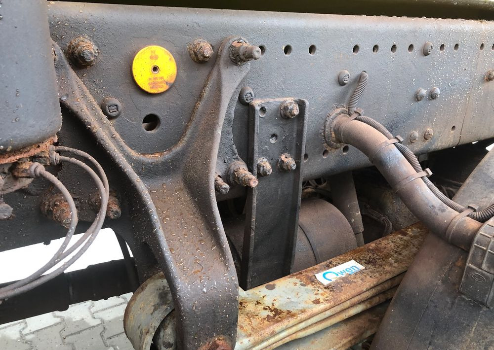 Снегоуборочная машина Mercedes-Benz Axor 1824 4x4 piaskarka solarka econ pług 2011 e5: фото 14 Снегоуборочная машина Mercedes-Benz Axor 1824 4x4 piaskarka solarka econ pług 2011 e5: фото 14