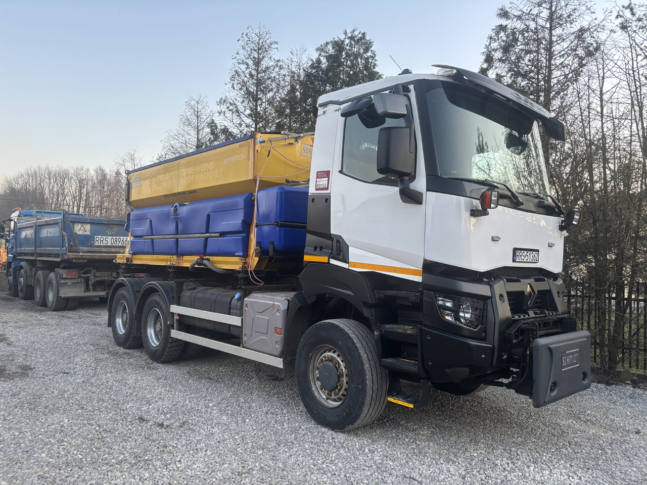 RENAULT K380 6x6 K380 6x6 SCHMIDT STRATOS III GRITTER/SPREADER PLOUGH - Снегоуборочная машина: фото 1 RENAULT K380 6x6 K380 6x6 SCHMIDT STRATOS III GRITTER/SPREADER PLOUGH - Снегоуборочная машина: фото 1