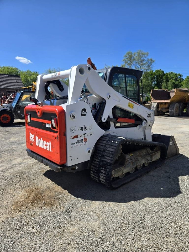 Bobcat T 650 - Мини-погрузчик с бортовым поворотом: фото 4 Bobcat T 650 - Мини-погрузчик с бортовым поворотом: фото 4