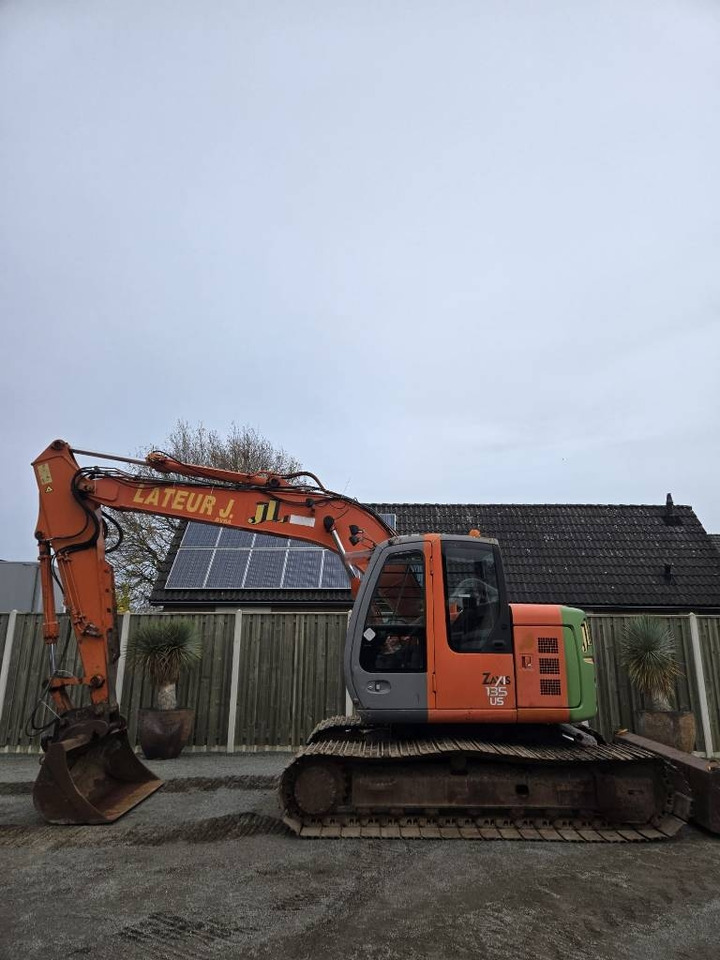 Hitachi ZX 135 US - Гусеничный экскаватор: фото 1 Hitachi ZX 135 US - Гусеничный экскаватор: фото 1