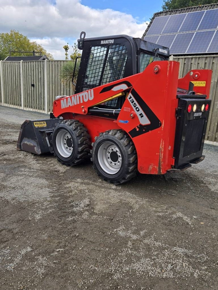 Manitou 1350 R - Мини-погрузчик с бортовым поворотом: фото 2 Manitou 1350 R - Мини-погрузчик с бортовым поворотом: фото 2