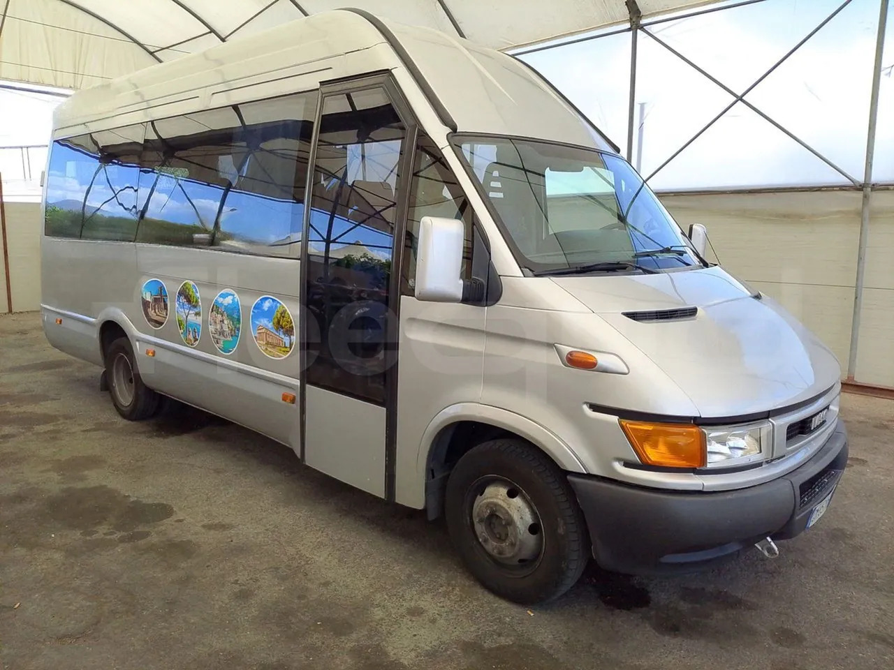 Iveco Daily - Микроавтобус, Пассажирский фургон: фото 1 Iveco Daily - Микроавтобус, Пассажирский фургон: фото 1