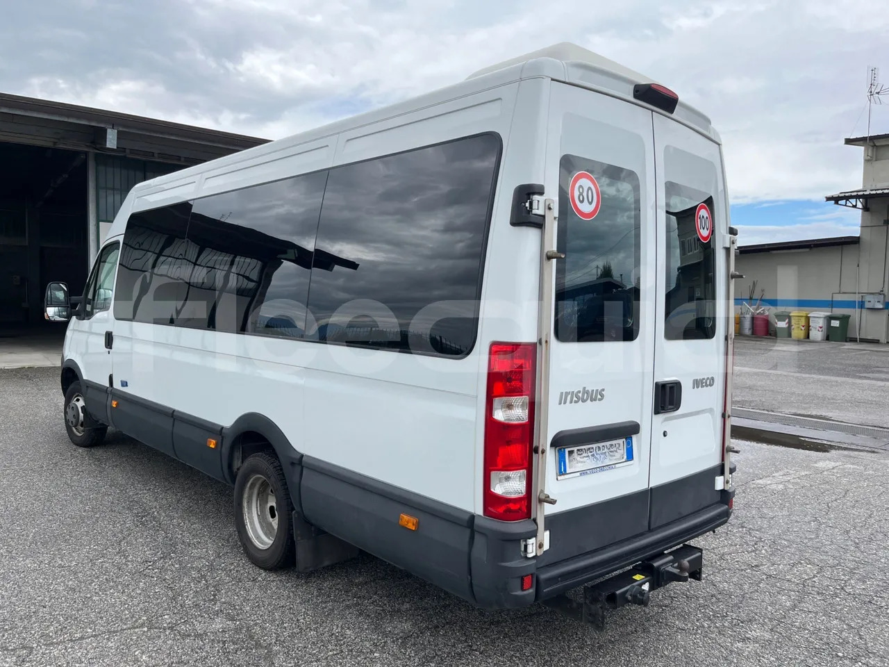 Микроавтобус, Пассажирский фургон Iveco Daily: фото 7