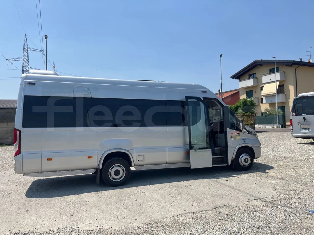 Микроавтобус, Пассажирский фургон Iveco Daily: фото 9