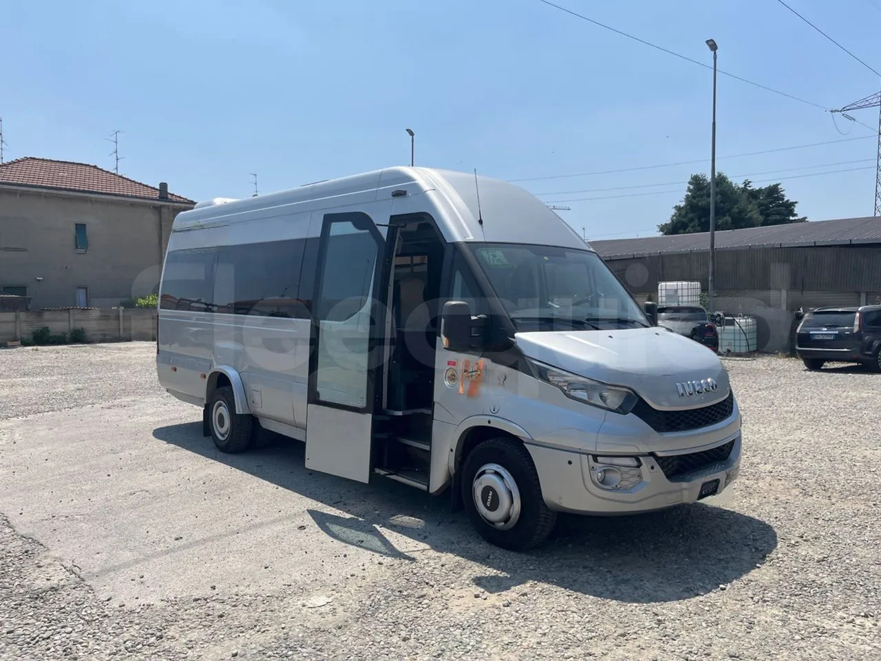 Микроавтобус, Пассажирский фургон Iveco Daily: фото 8