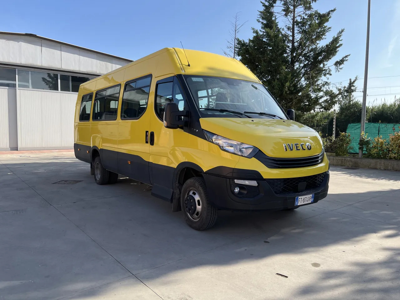 Iveco Daily - Школьный автобус: фото 1 Iveco Daily - Школьный автобус: фото 1