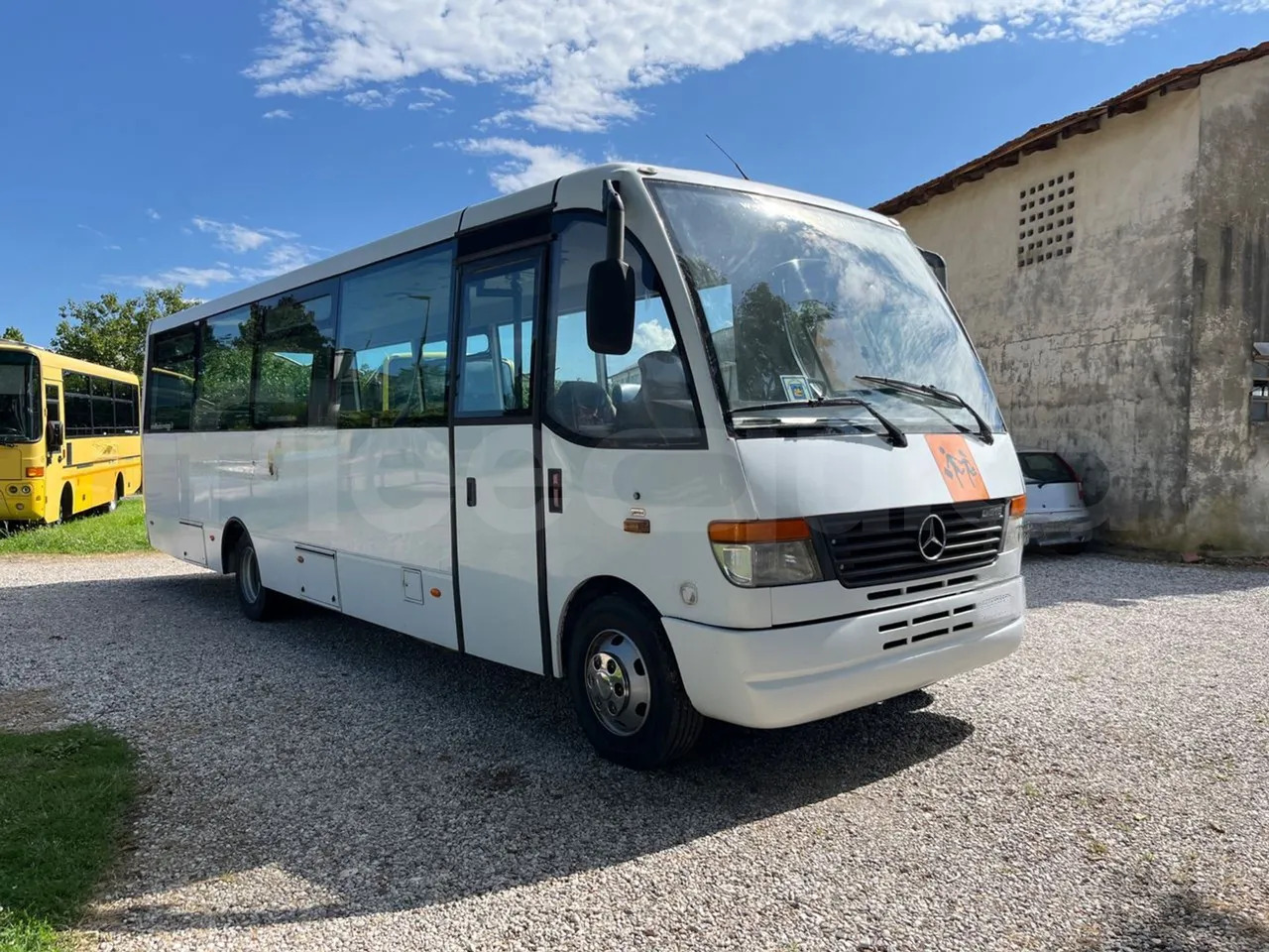 Mercedes-Benz Vario - Школьный автобус: фото 1 Mercedes-Benz Vario - Школьный автобус: фото 1
