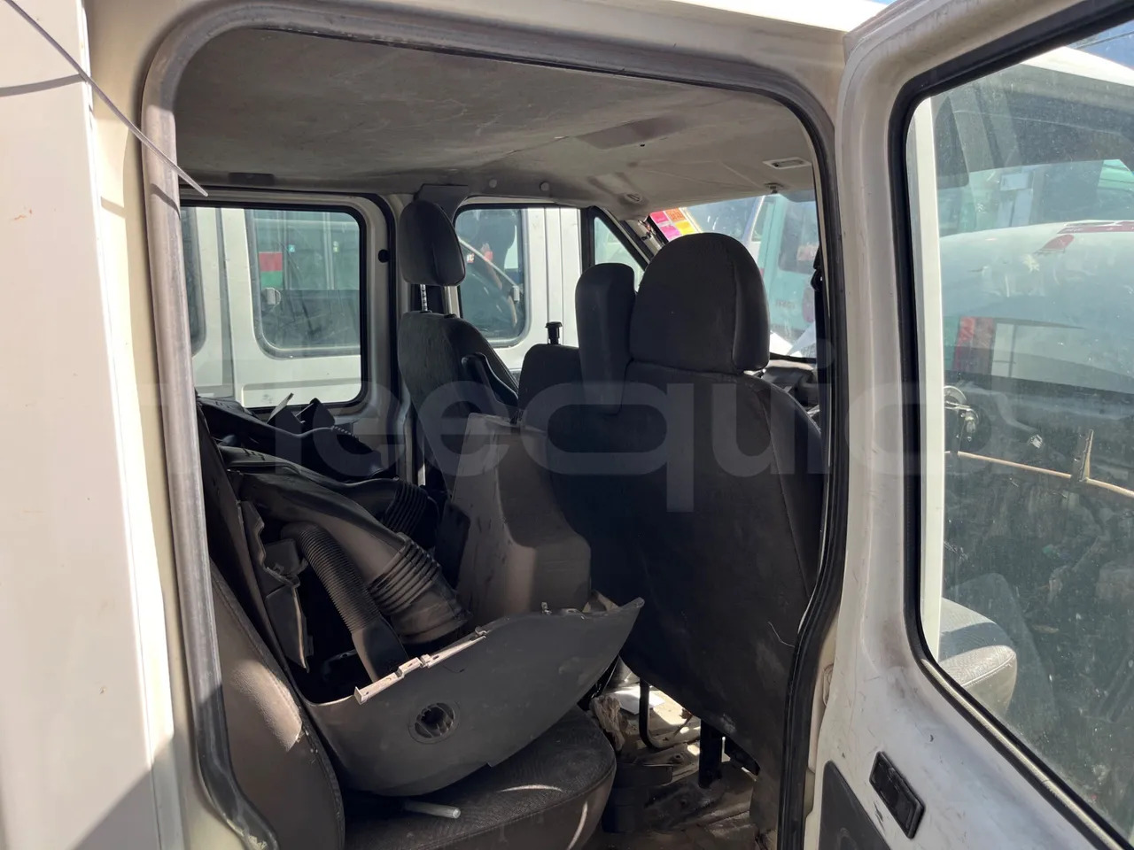 Микроавтобус, Пассажирский фургон N. 4 Ford Transit: фото 8