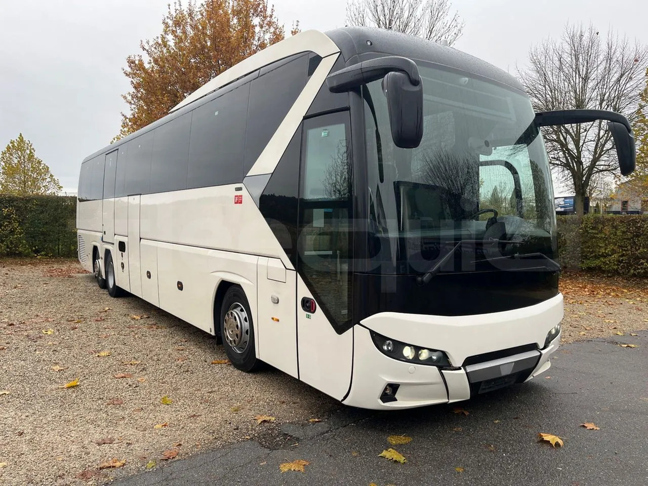 Neoplan Tourliner L - Туристический автобус: фото 1 Neoplan Tourliner L - Туристический автобус: фото 1