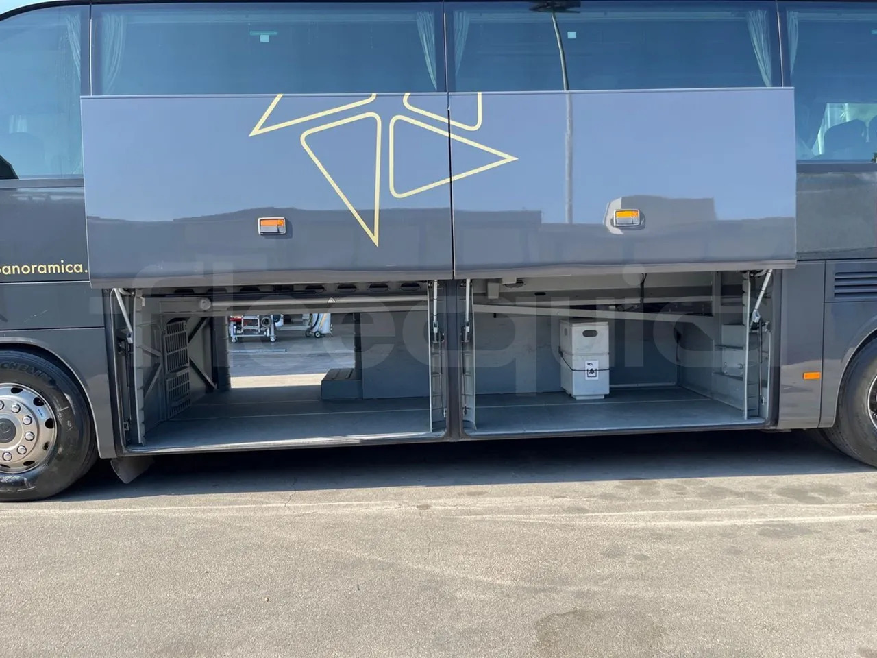 Туристический автобус Setra S415: фото 7