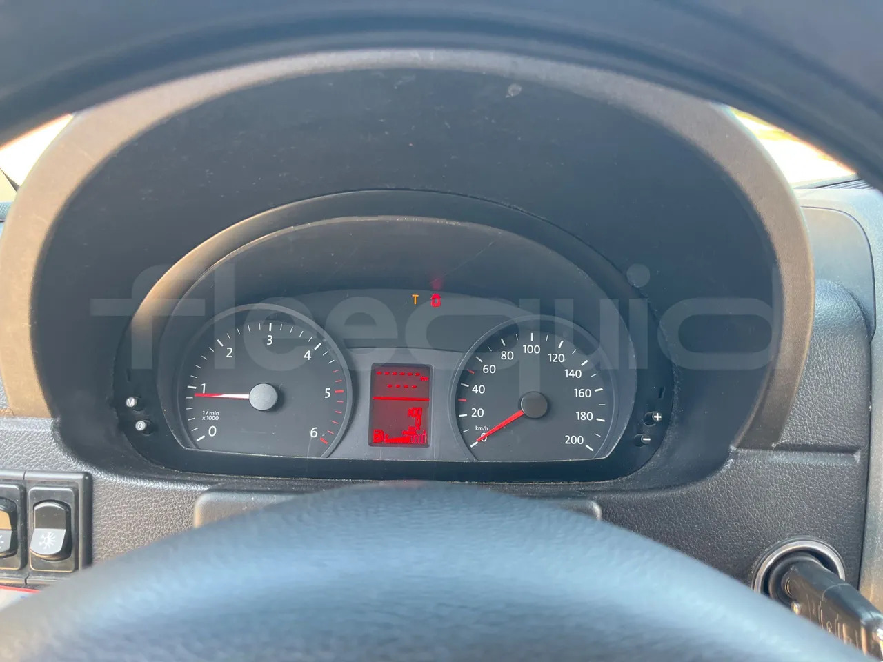 Volkswagen Crafter - Туристический автобус: фото 3 Volkswagen Crafter - Туристический автобус: фото 3